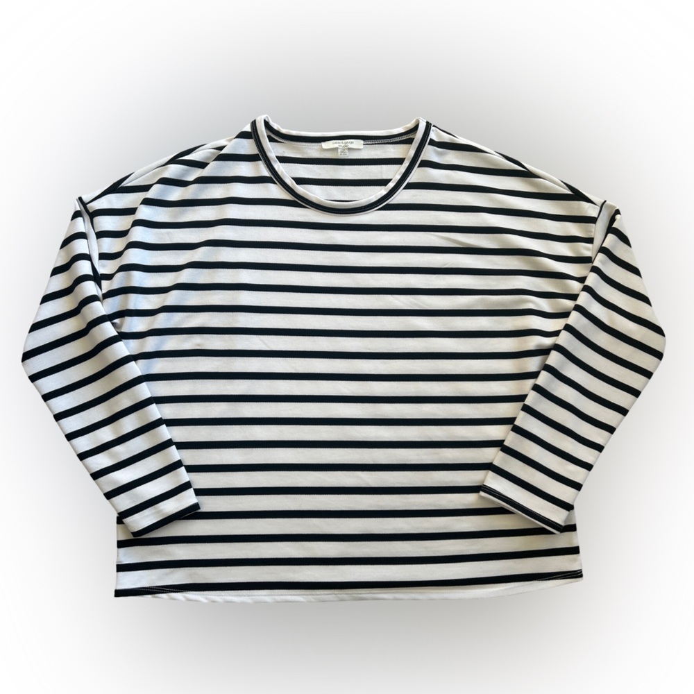 Cable & Gauge Black and White Striped Long Sleeve Tee